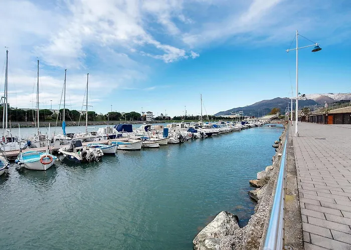 Lejlighed Mela Garden House Genova