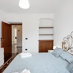 Appartamento Mela Garden House *